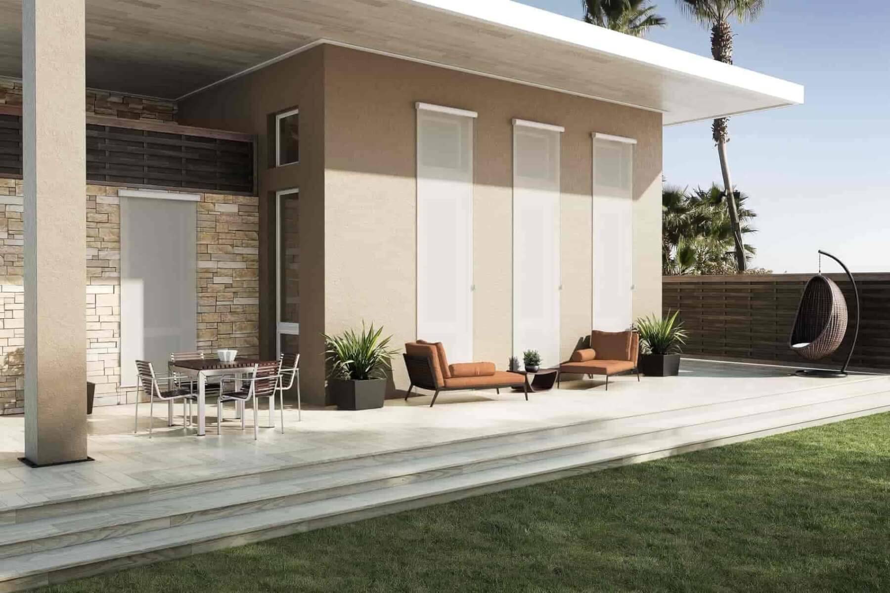 Outdoor Retractable Screens in Tampa, FL – Tampa Blind Pro